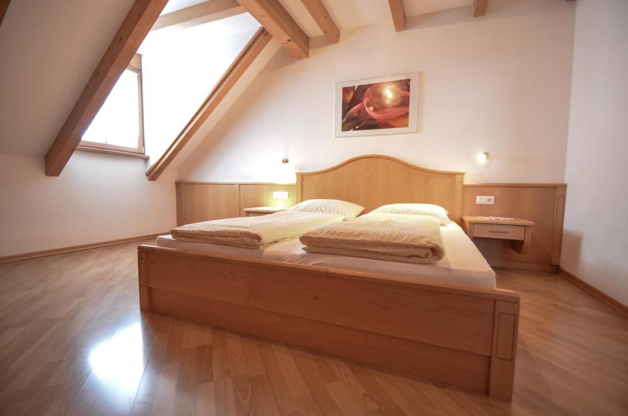 Apartamento Pizzol-Hof Appiano Sulla Strada Del Vino Habitación foto